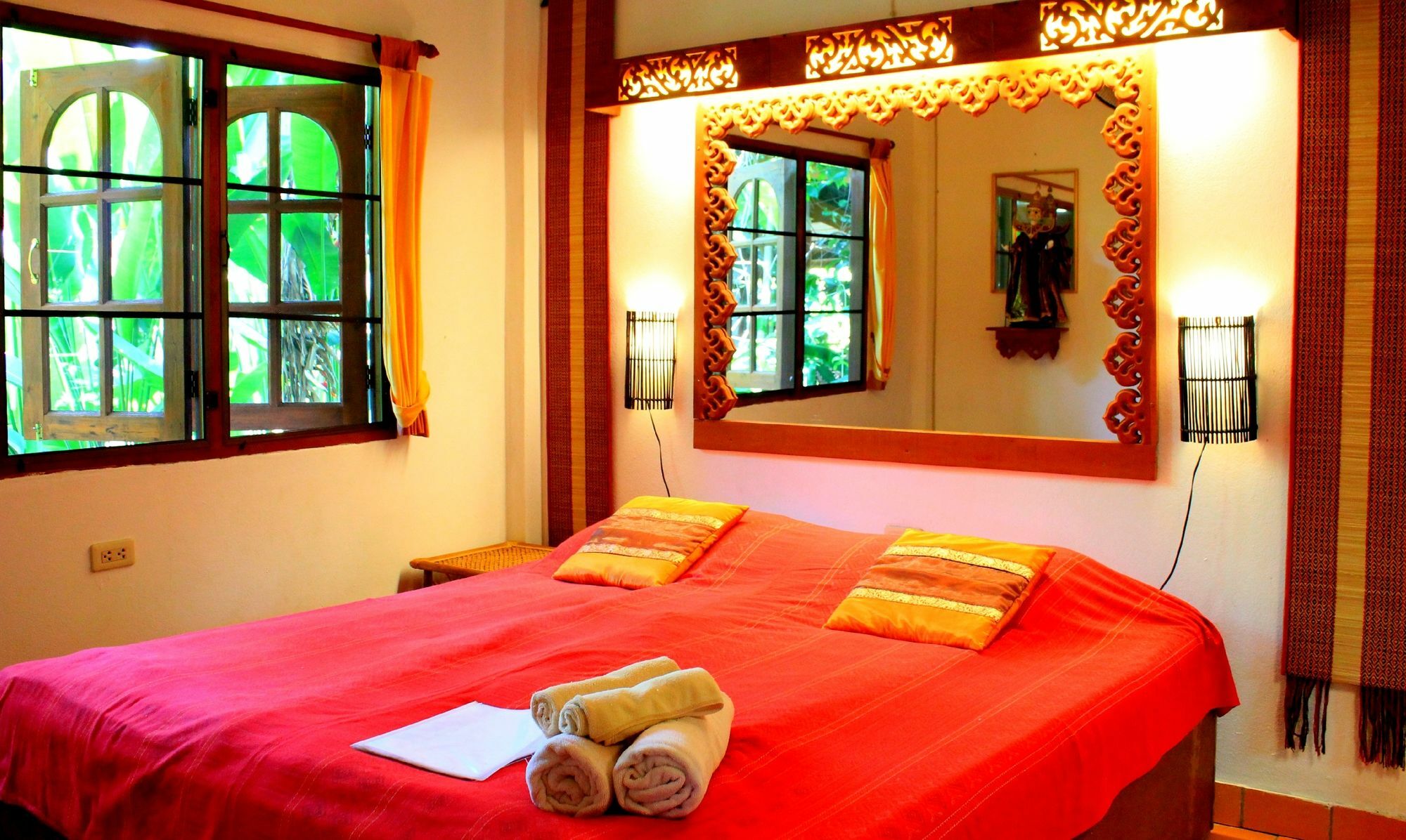 Secret Garden Chiangmai Otel San Kamphaeng Dış mekan fotoğraf